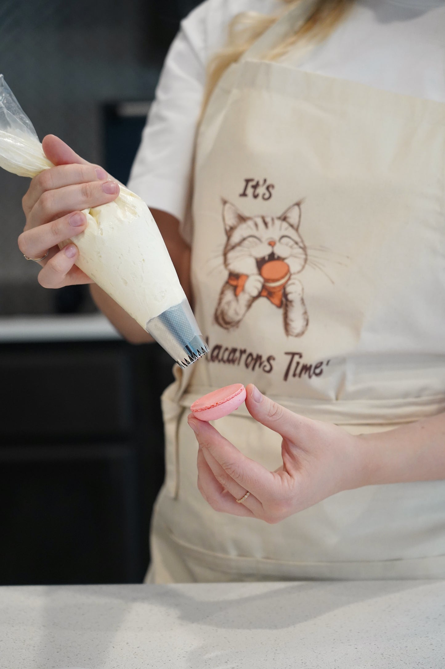 Adjustable Cotton Apron – It's Macarons Time